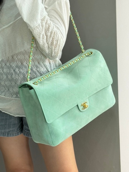 Chanel Maxi Flapbag 38 cm