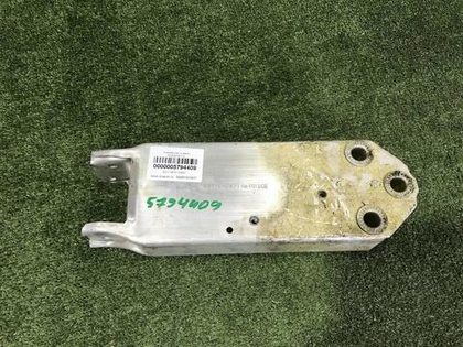 Кронштейн усилителя передний правый BMW 7er F01 F02 (2008-2015)