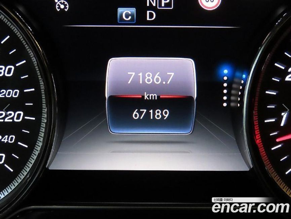 Mercedes-Benz E-Class W213 E250 Avangarde (12.2019)