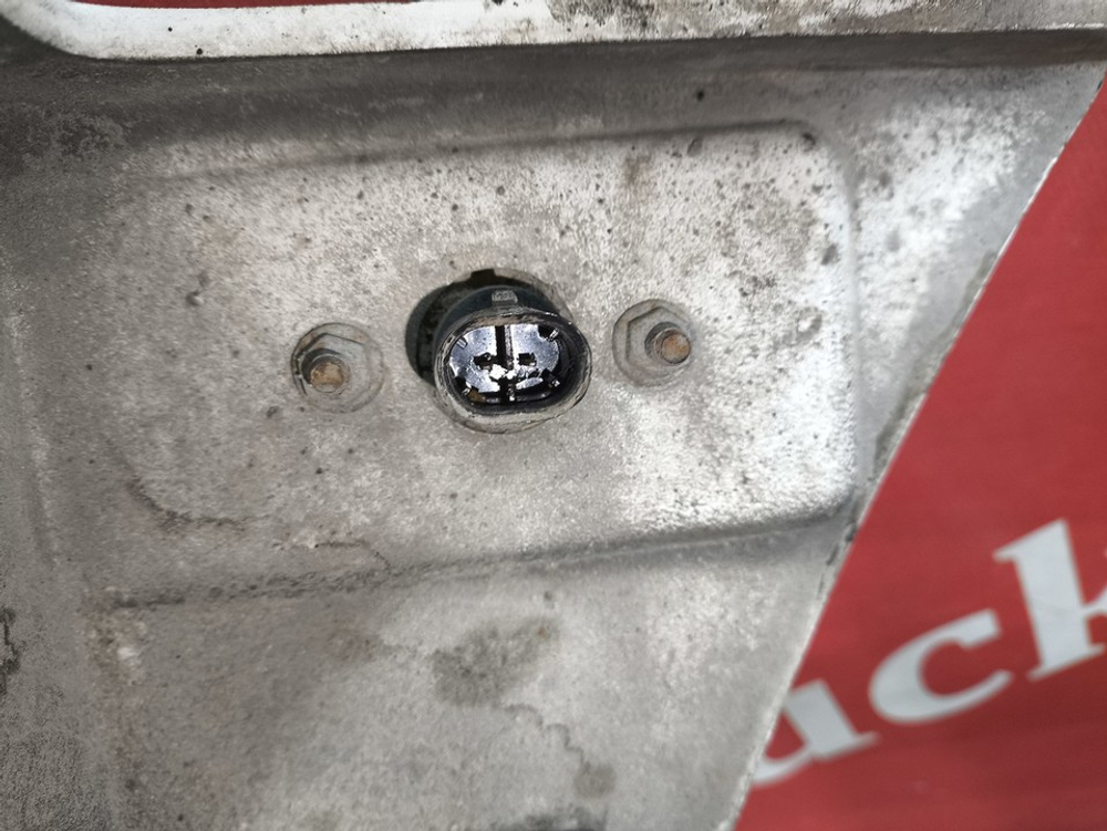 Крыло переднее левое задняя часть 2020г.