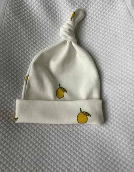 Шапочка-узелок лимончики
