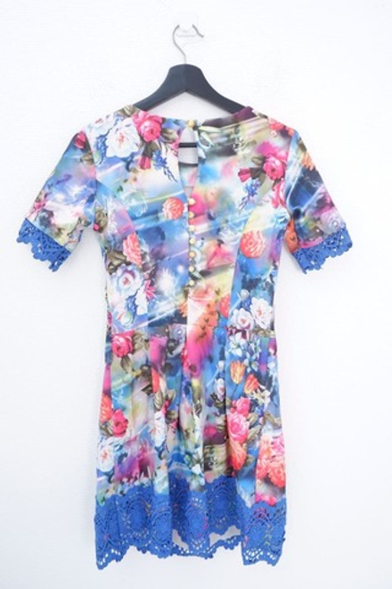 Платье с кружевом  ASCOOL 42 размер, новое