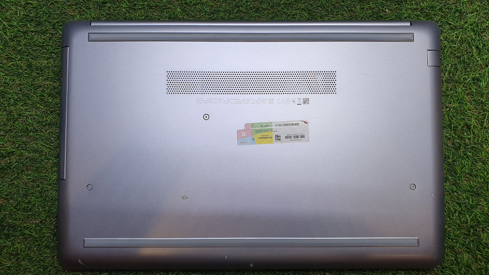 Ноутбук HP i3-7/8Gb/FHD