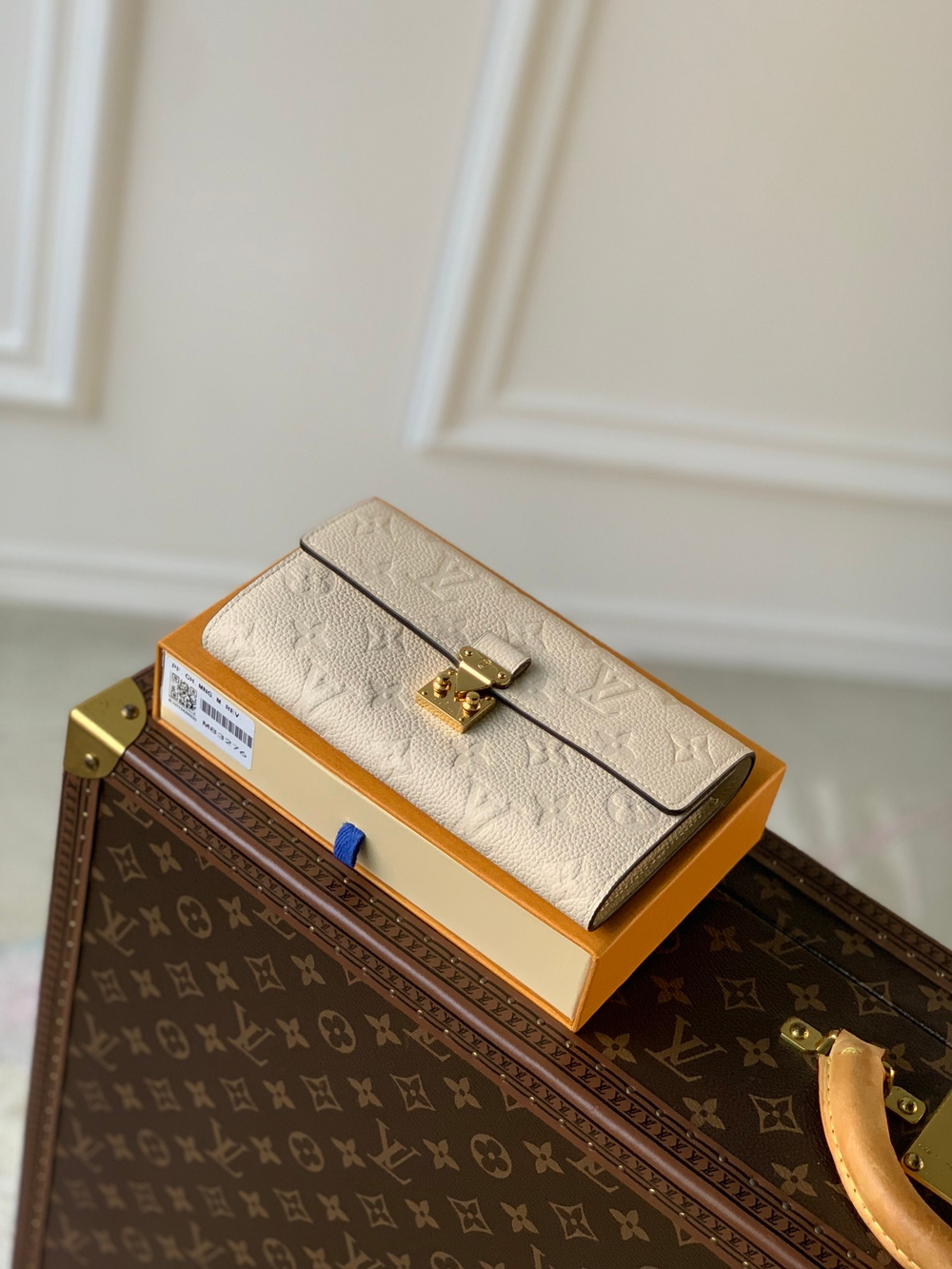 Louis Vuitton Sarah Wallet