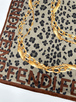 Платок коричневый с леопардовым узором Fendi