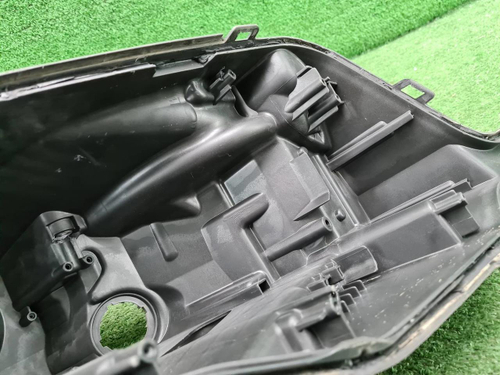 Корпус фары правый Range Rover Sport 2 L494 17-22