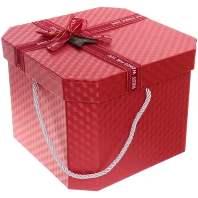 Коробка подарочная «Близкому человеку» 21*21*16 см, красный