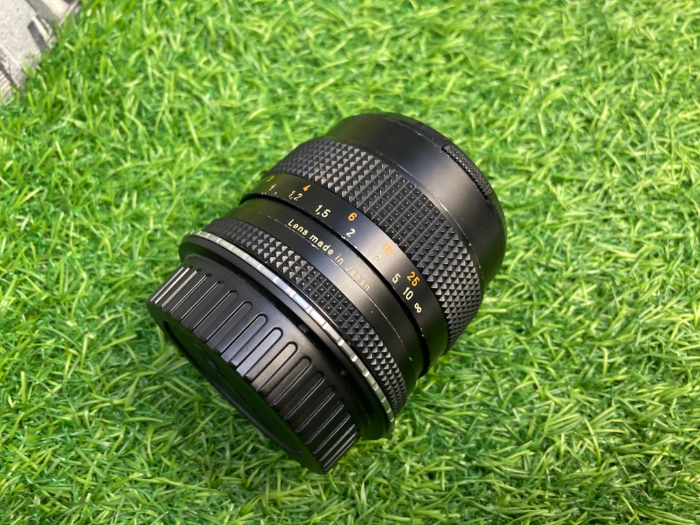 Carl Zeiss Planar T* 50mm 1.4(Canon EF)