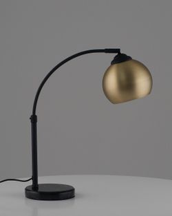 Настольная лампа офисная Moderli Arco V11338-1T
