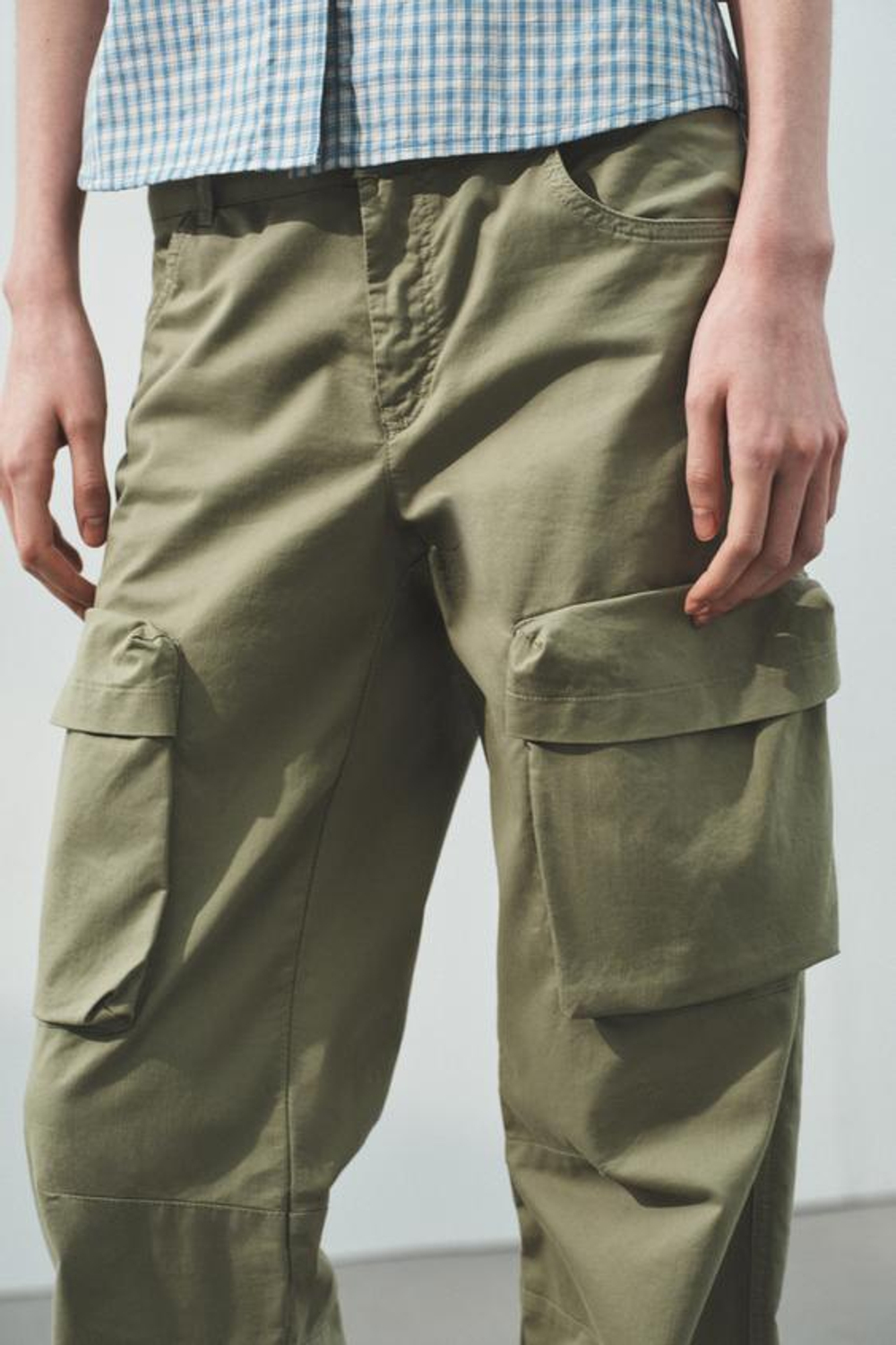 ZARA БРЮКИ КАРГО ПРЯМОГО КРОЯ, СВЕТЛЫЙ ХАКИ