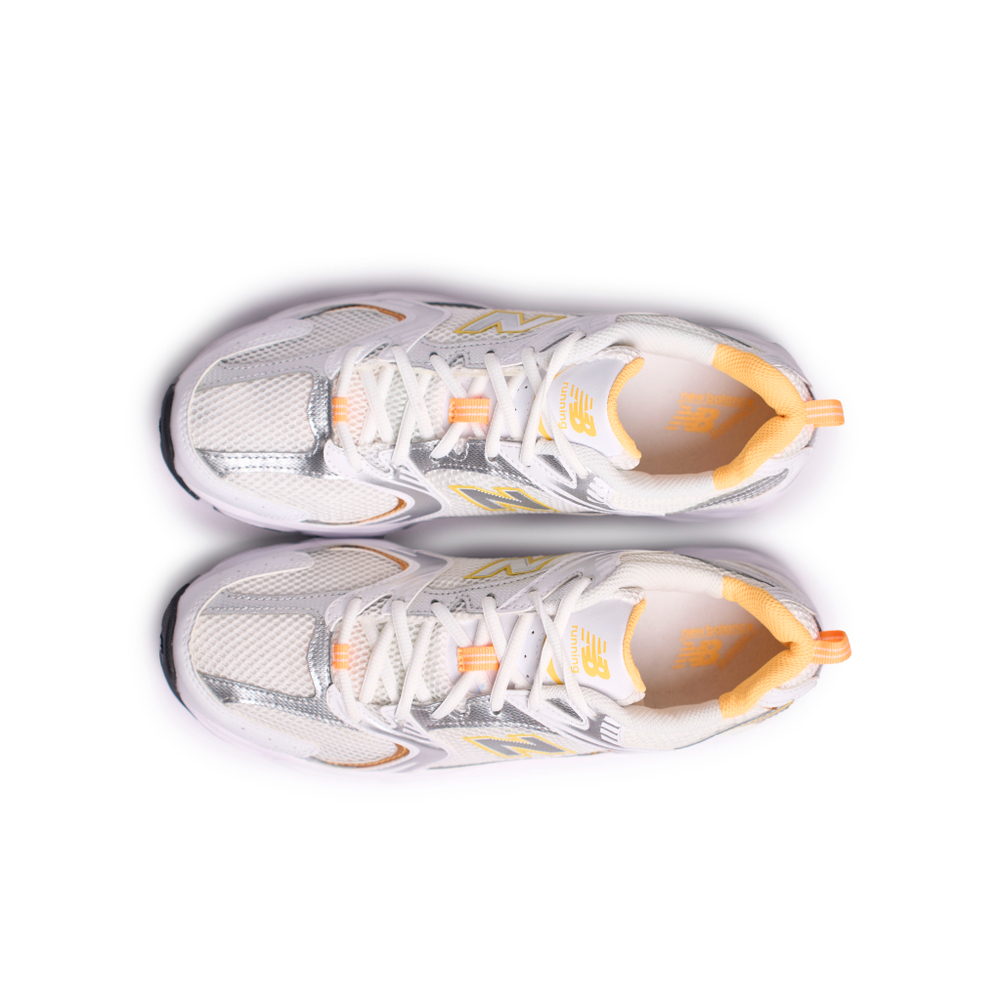 New Balance 530 “White Vibrant Apricot”