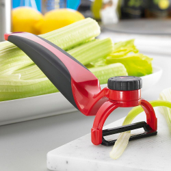 Нож для чистки поворотный Kyocera Kitchen accessories Perfect Peeler красный Япония фото
