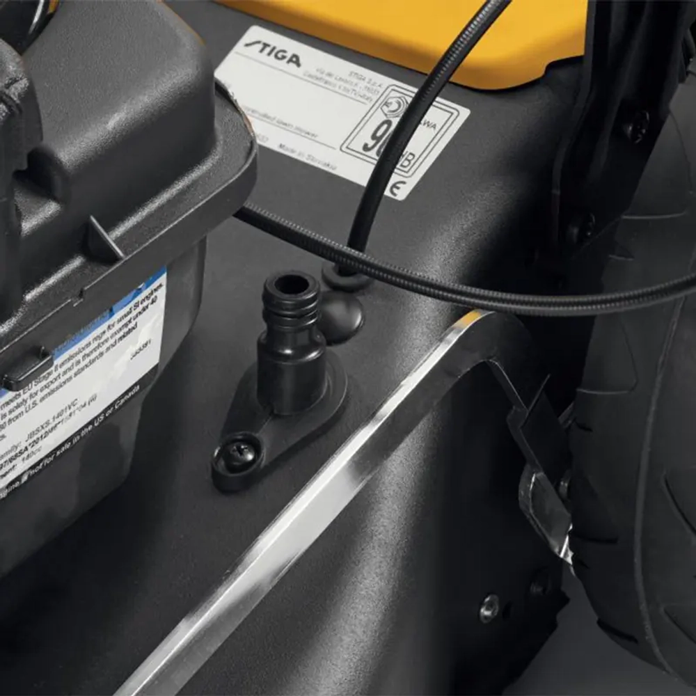 Газонокосилка бензиновая Stiga Combi 48 SЕQ: 3.5 л.с., нож 46 см, 2L0486548/ST1