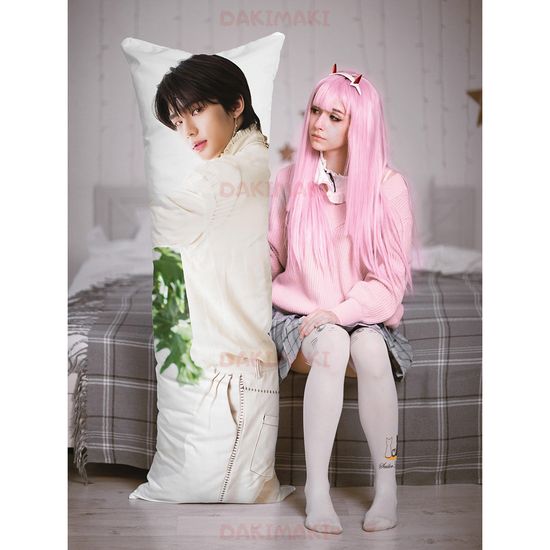 Дакимакура Хёнджин арт. 1027