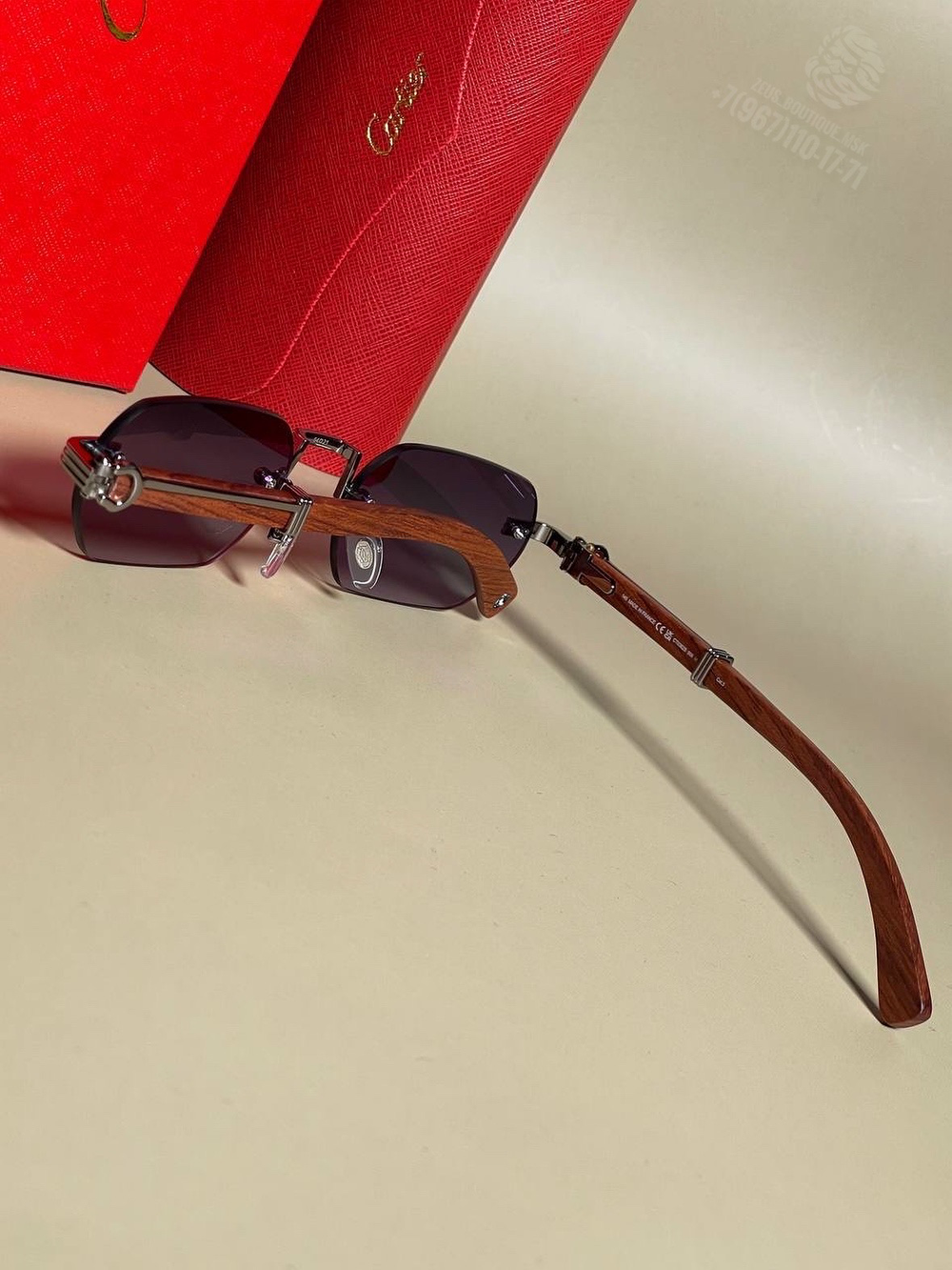 Солнечные очки Cartier