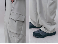 Брюки Nothomme “Monterest C6 Water-Repellent Fleece-Lined Outdoor Softshell Utility Pants”.