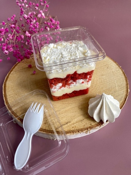 Пирожное "Красный бархат" - 100 грамм