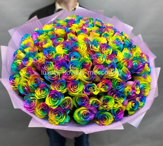 101 Радужная роза