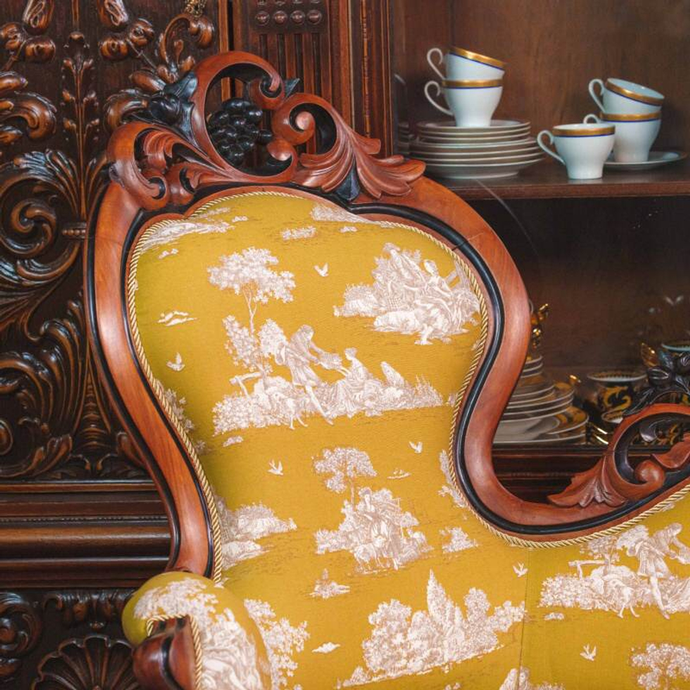 Диван в стиле Луи Филиппа