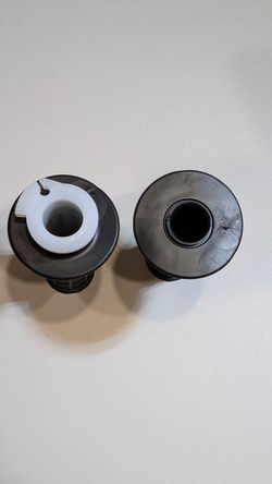 Ручка газа на мотоцикл, питбайк, мопед универсальная в сборе (комплект 2 грипсы + корпус)