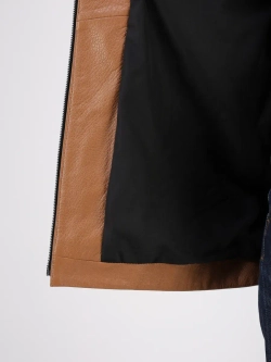 Кожаная куртка демисезонная с капюшоном оверсайз