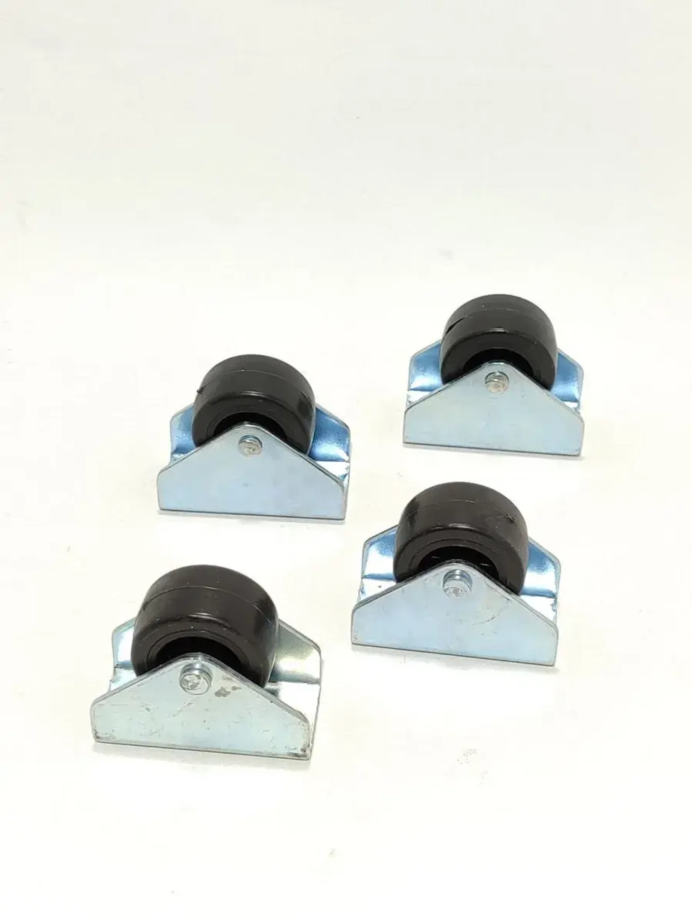 Колесики для мебели неповоротные обрезиненные для дивана