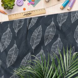 Ткань флис белые полупрозрачные перья