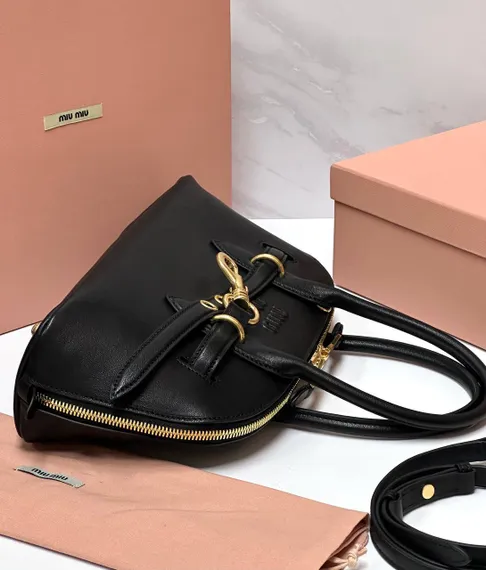 Сумка MIU MIU Aventure, черная
