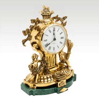 Часы "Изобилие" (на камне)