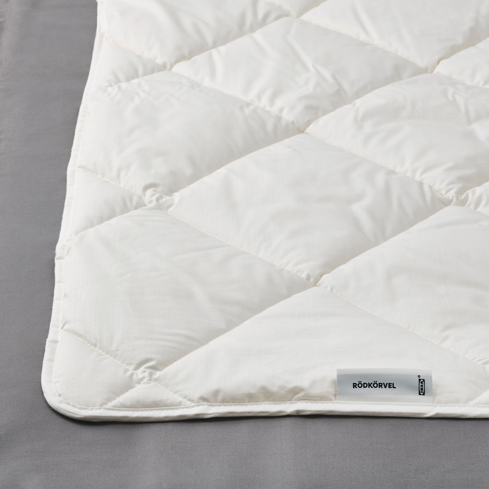 Полутороспальное одеяло IKEA RODKORVEL (РЁДКЁРВЕЛ), Стеганое, Зимнее, Белый, 150х200 см