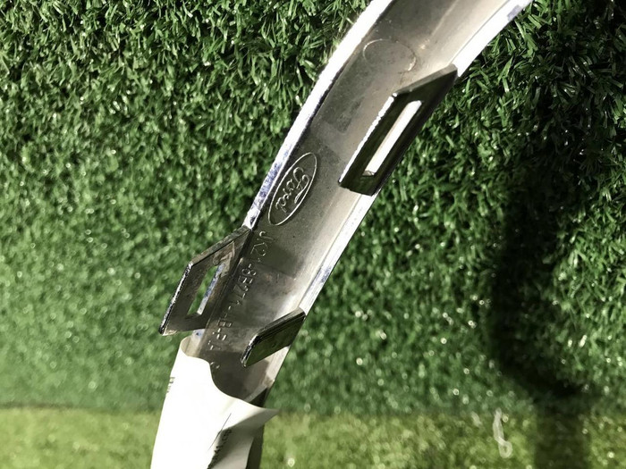 Молдинг решетки радиатора Ford Tourneo Custom (2017-н.в.)