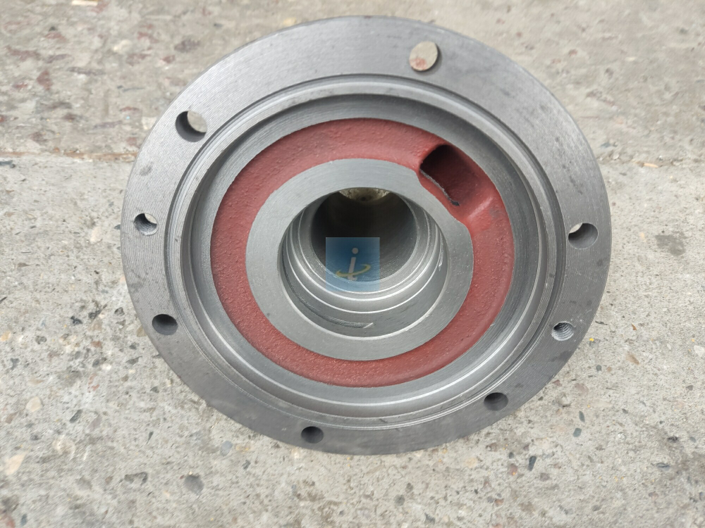 Крышка первичного вала 336.1701040