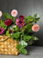 Клумба георгин