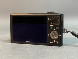 Nikon Coolpix S8000