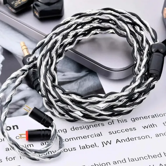 Celest Aura 2-pin 3.5mm Black