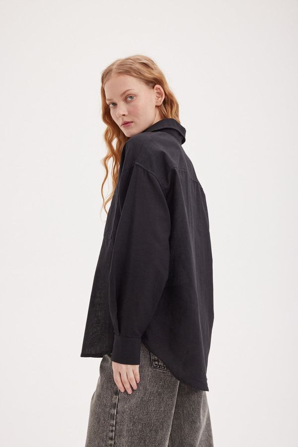 Рубашка с планками на рукавах 