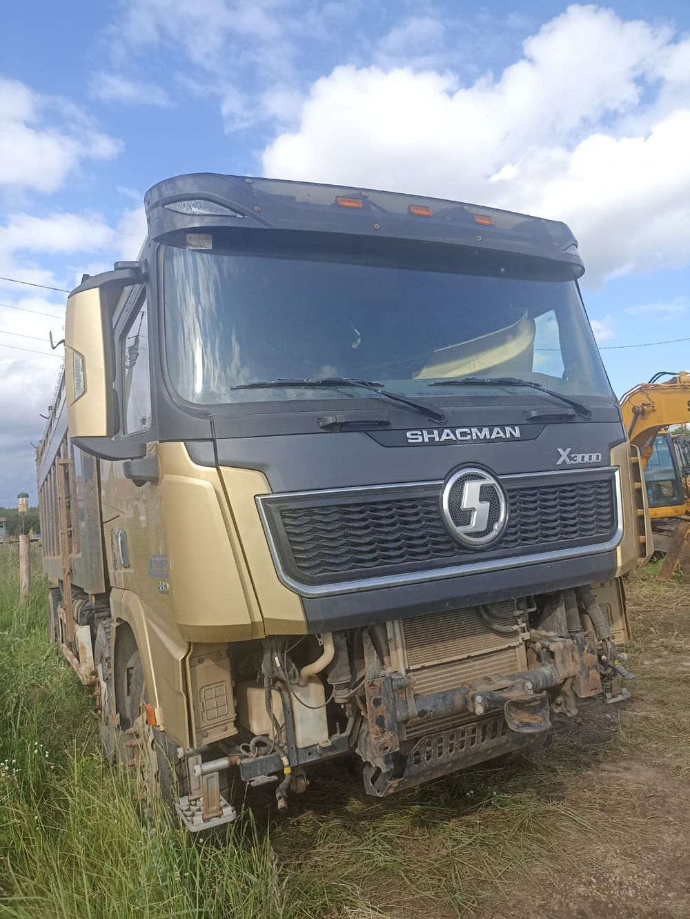 Shacman (Shaanxi) SX* 8x4 Самосвал SX331863366 (Дизельный, 12,5 л, 544 л.с., МТ)