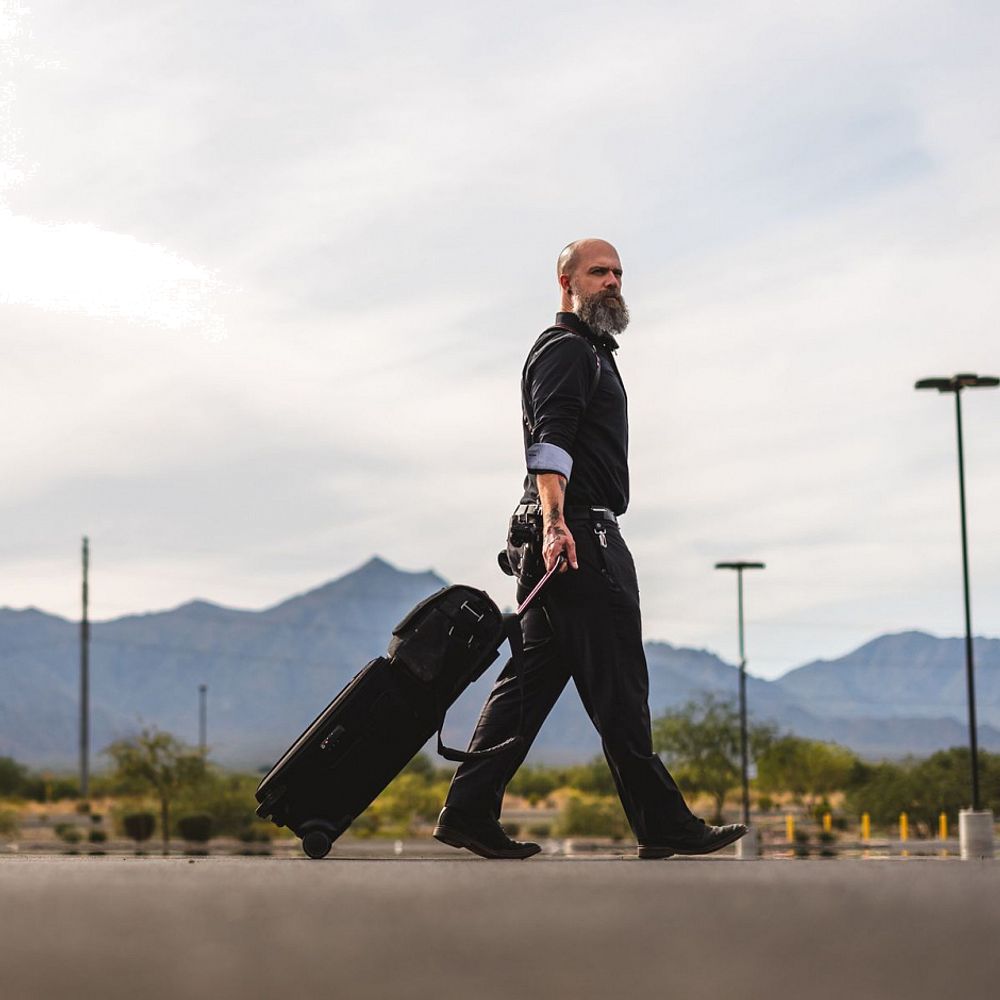 Tenba Roadie Hybrid Roller 21