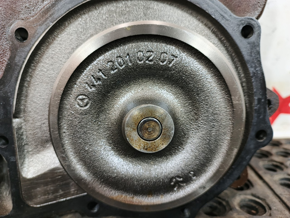 Насос водяной (помпа)