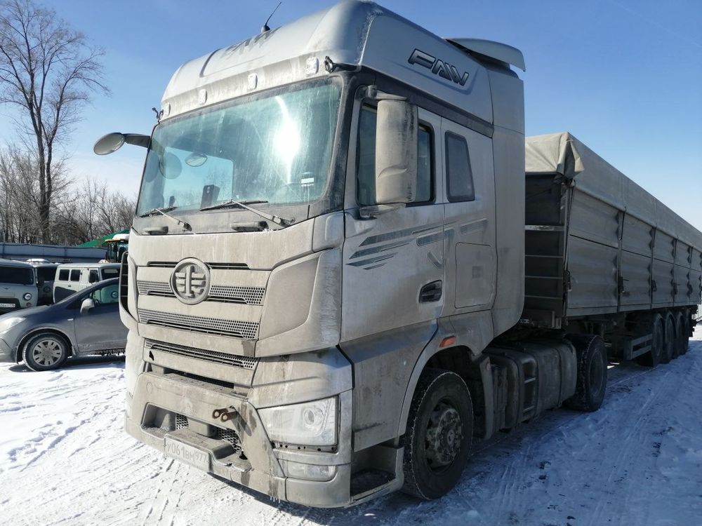 FAW J7 4x2 Седельный тягач CA4180P77K25E5 (Дизельный, 12,5 л, 553 л.с., АТ)