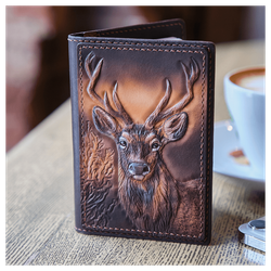 Кожаная обложка на паспорт «Сохатый»