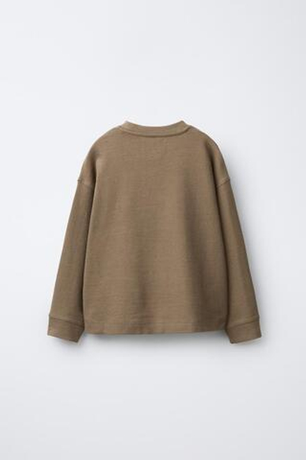 ZARA ФУТБОЛКА ИЗ РЕЛЬЕФНОЙ ТКАНИ, СЕРОВАТО-КОРИЧНЕВЫЙ