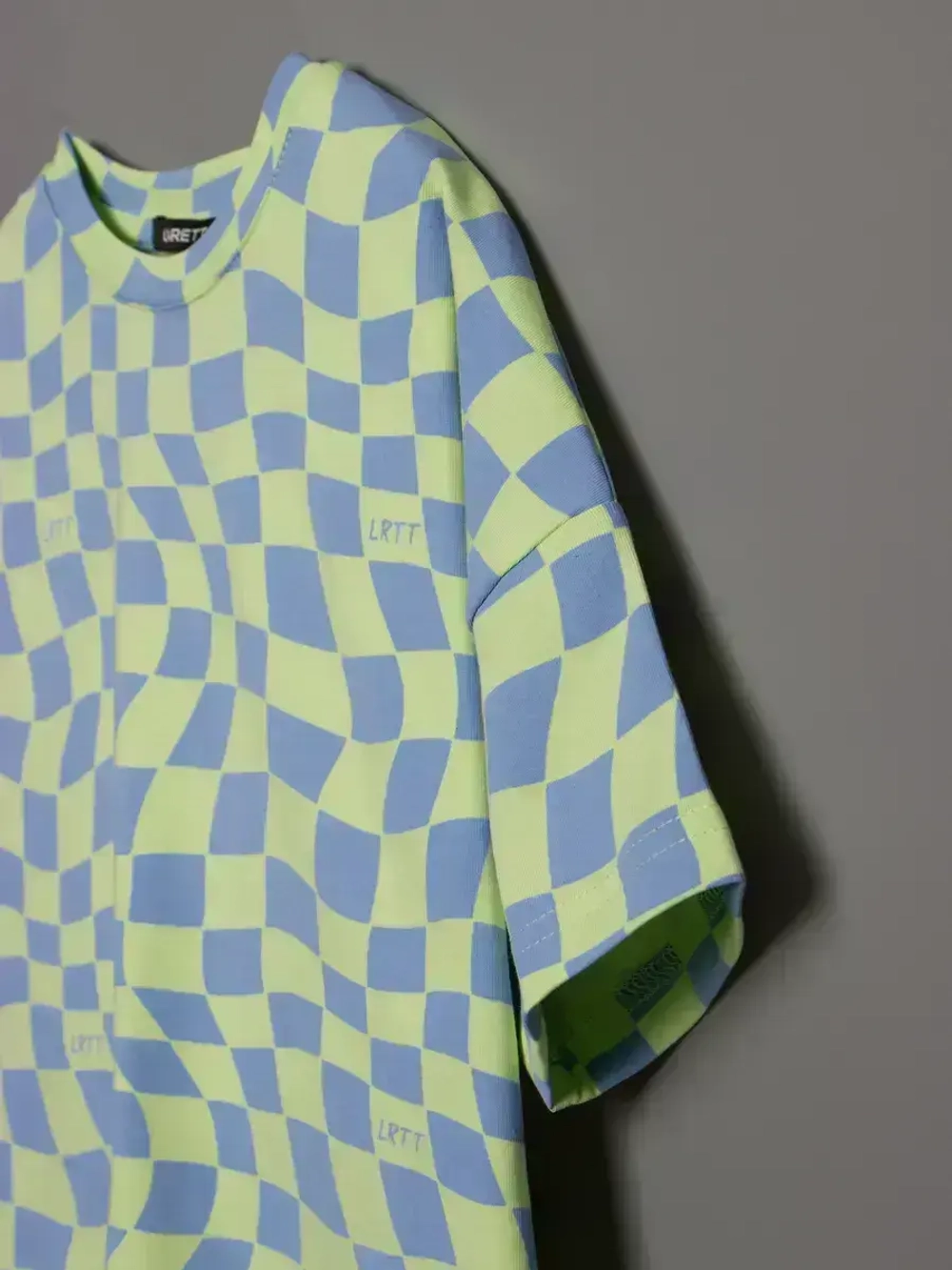 Костюм для девочки на лето