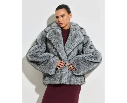 Шуба 50344603 Fabrika
