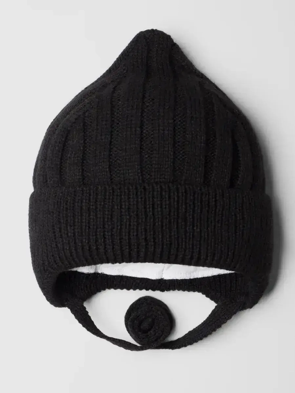 Шапка детская на завязках на осень