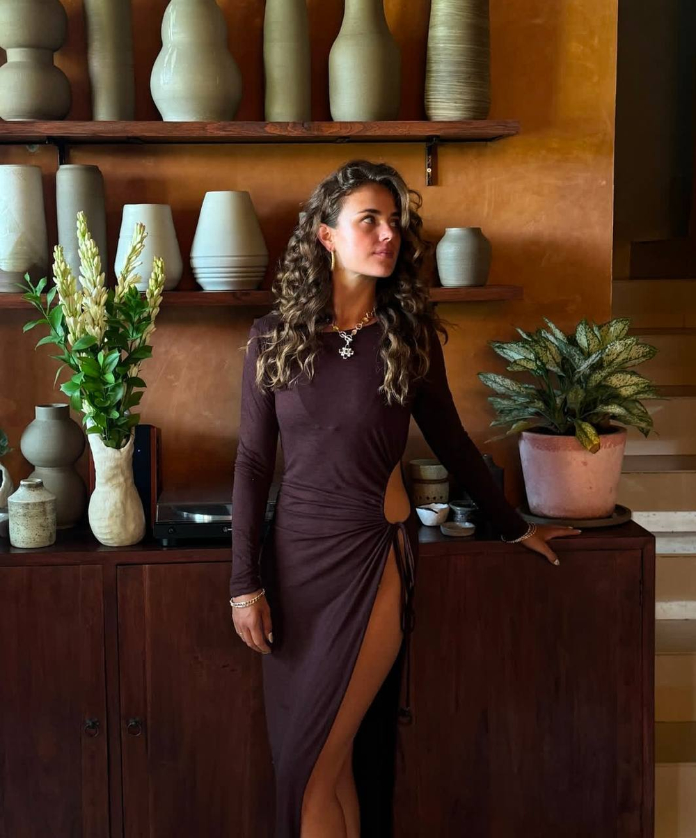 Платье Aya с разрезом на бедре, коричневый