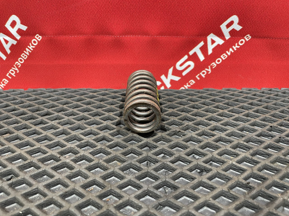 Пружина клапана впускного