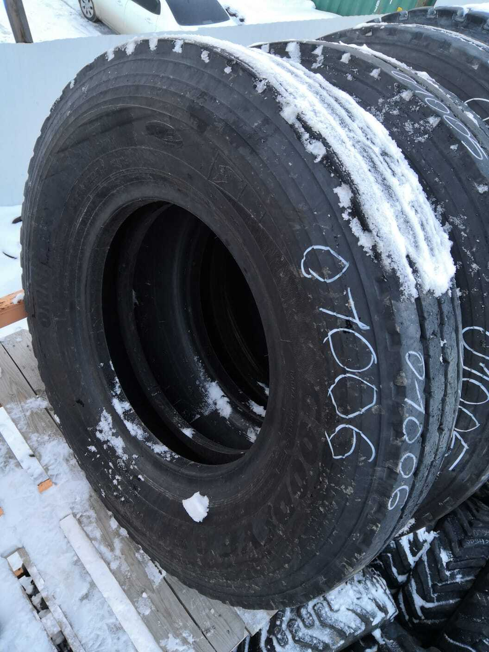325/95R24 Goodyear OmniTrac MSS2 шина б/у