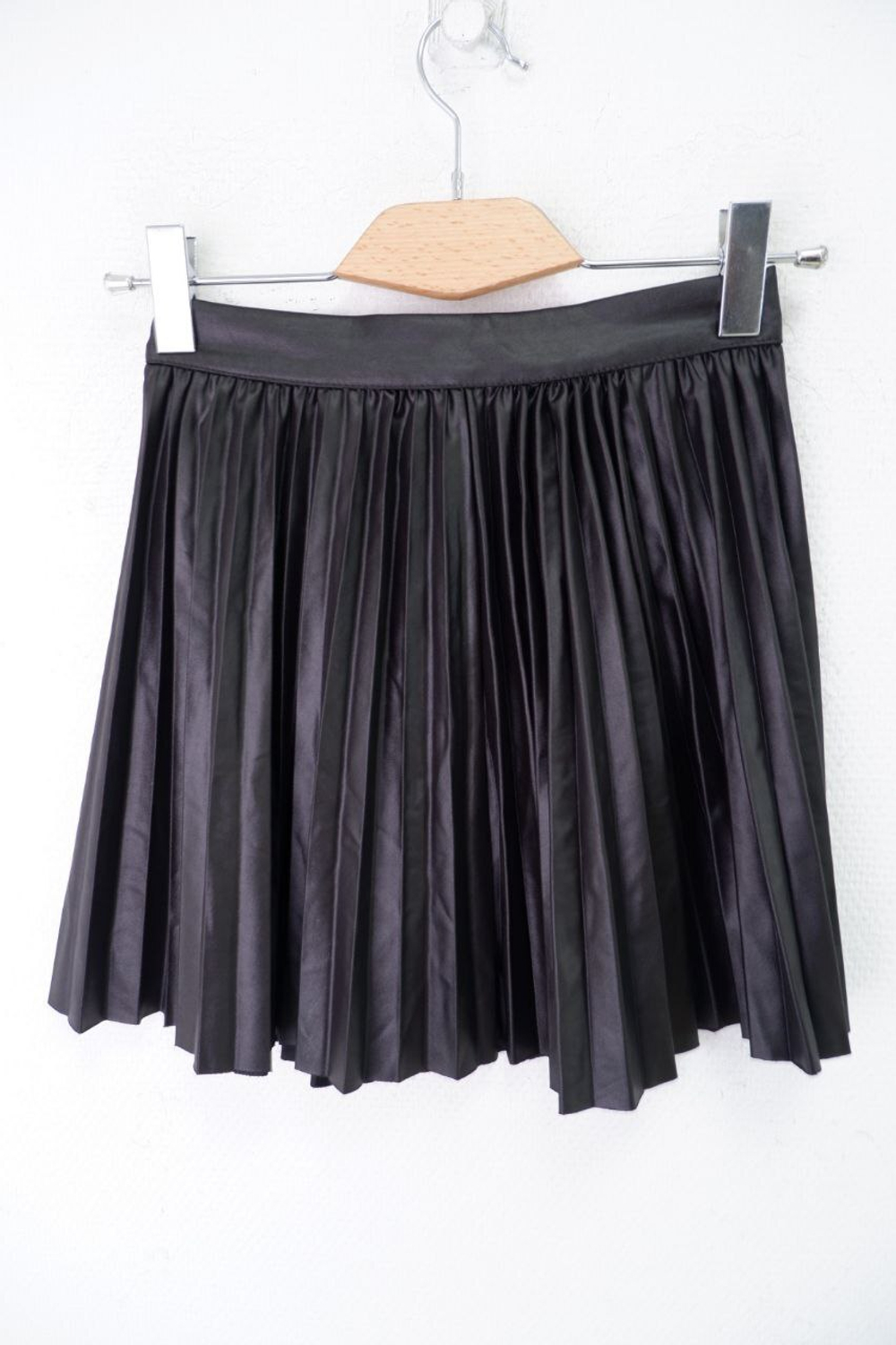 Юбка плиссе переливающаяся 44 размер