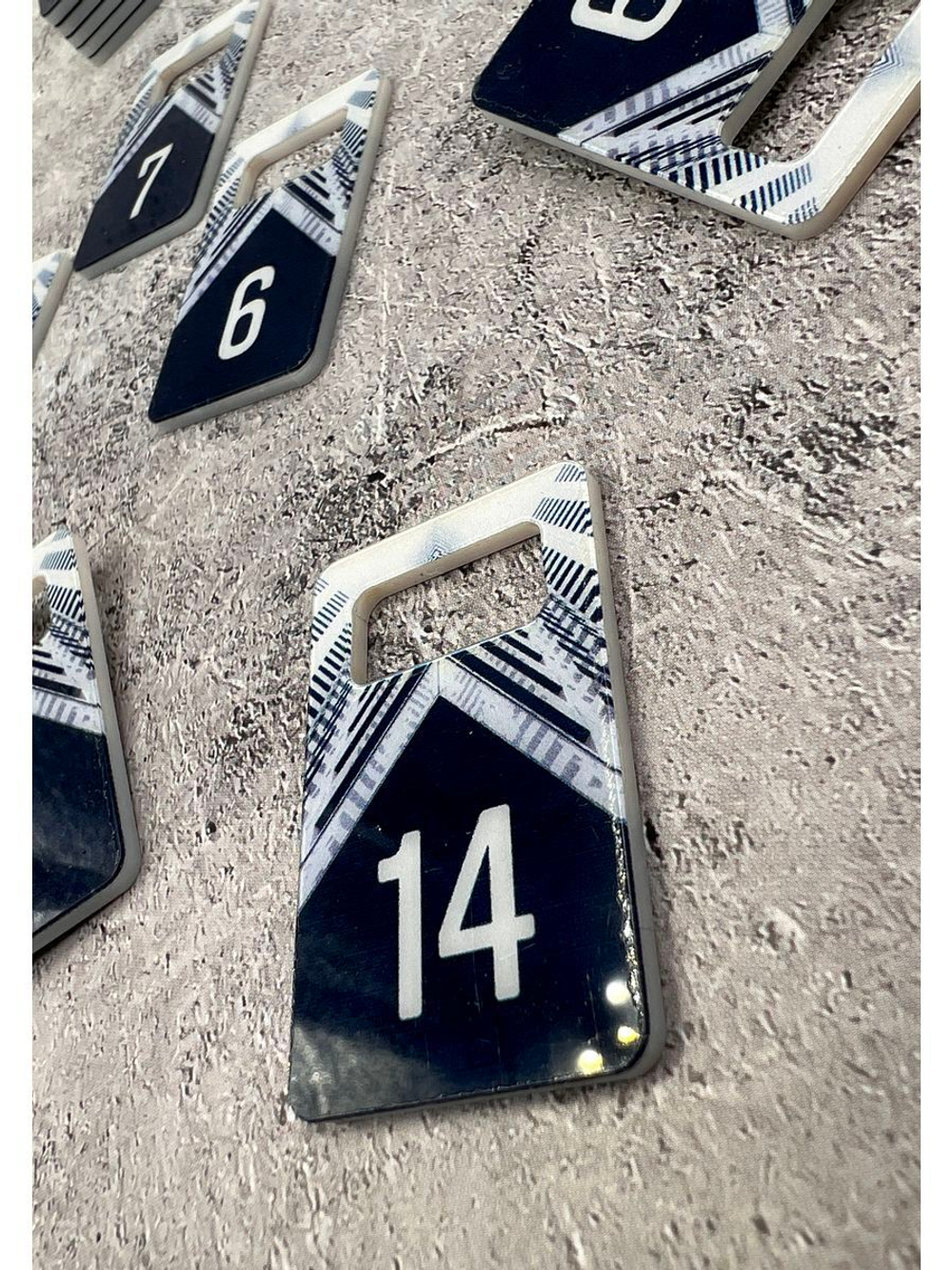 Номерки для ключей акрил 3х5 см